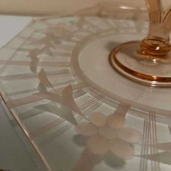 Pink Depression Glass Platter - Picture 2 of 5